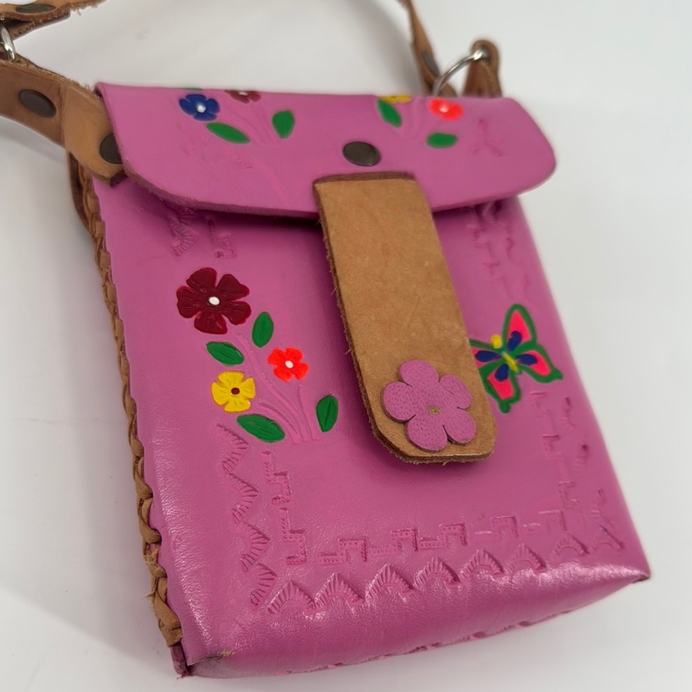 Vintage Artisan Artsy Tooled Leather Floral Butterfly Made In Mexico Crossbody - Picture 3 of 14